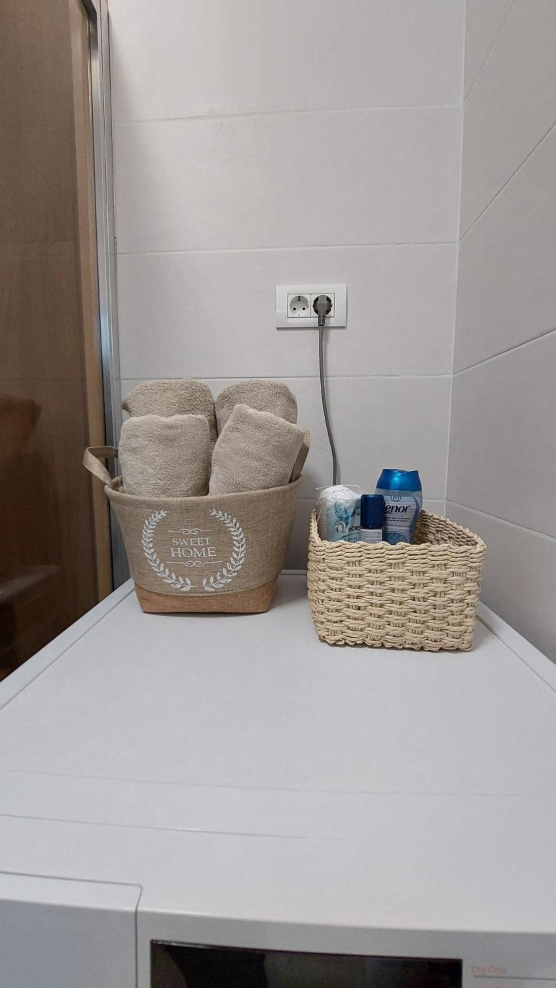 Mina Modern & Cozy Apartment Main City Square Gtc Skopje Buitenkant foto